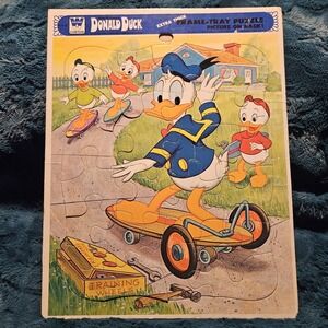 Whitman Walt Disney's‎ Donald Duck Skateboard Frame-Tray Puzzle Vintage